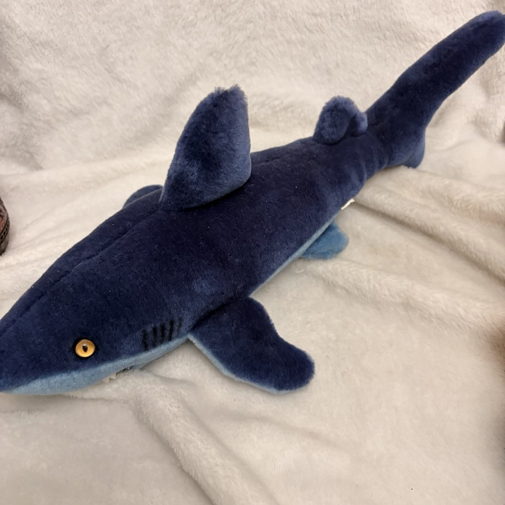 Realistic Mako Shark Plush Stuffed Realistic Plastic Eyes‎ Stitched Gills No Tag